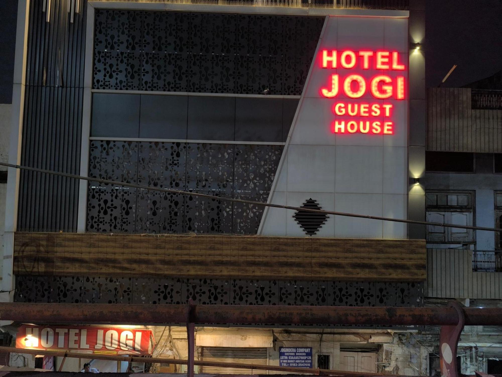 Hotel Jogi Guest House Welcome All Families, Friends, Groups, Couples, Singles Fully Airconditioner, Attach Washrooms, Lift, Wifi, 24 Hours Room Service, Power Backup Amritsar Eksteriør billede